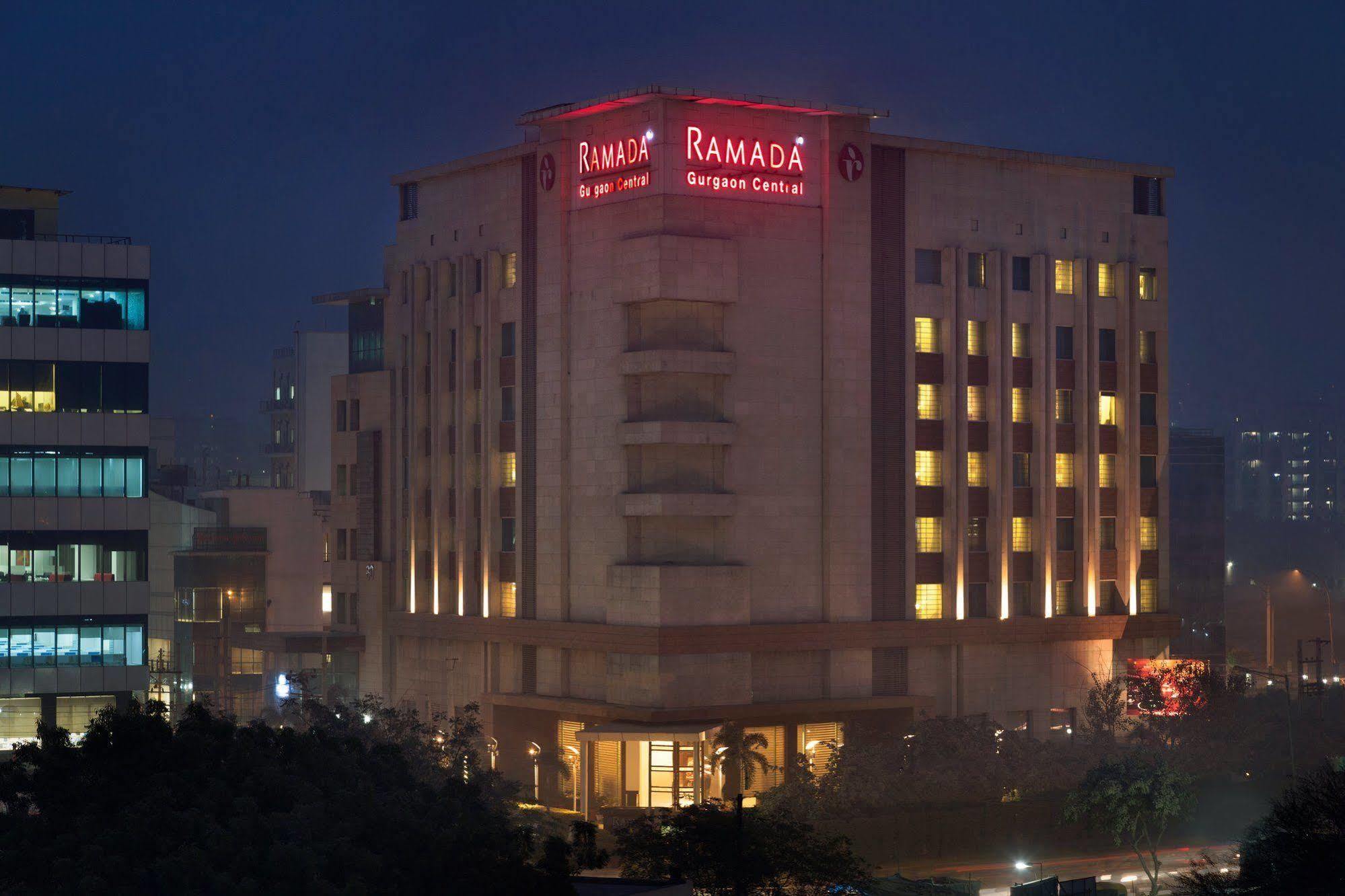 Ramada Gurgaon Central Buitenkant foto